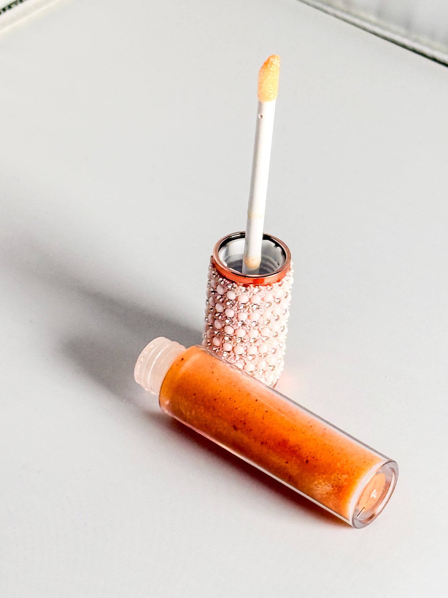 Syann's Essentials MelonLuxe Lip Gloss – Naturally Sweet